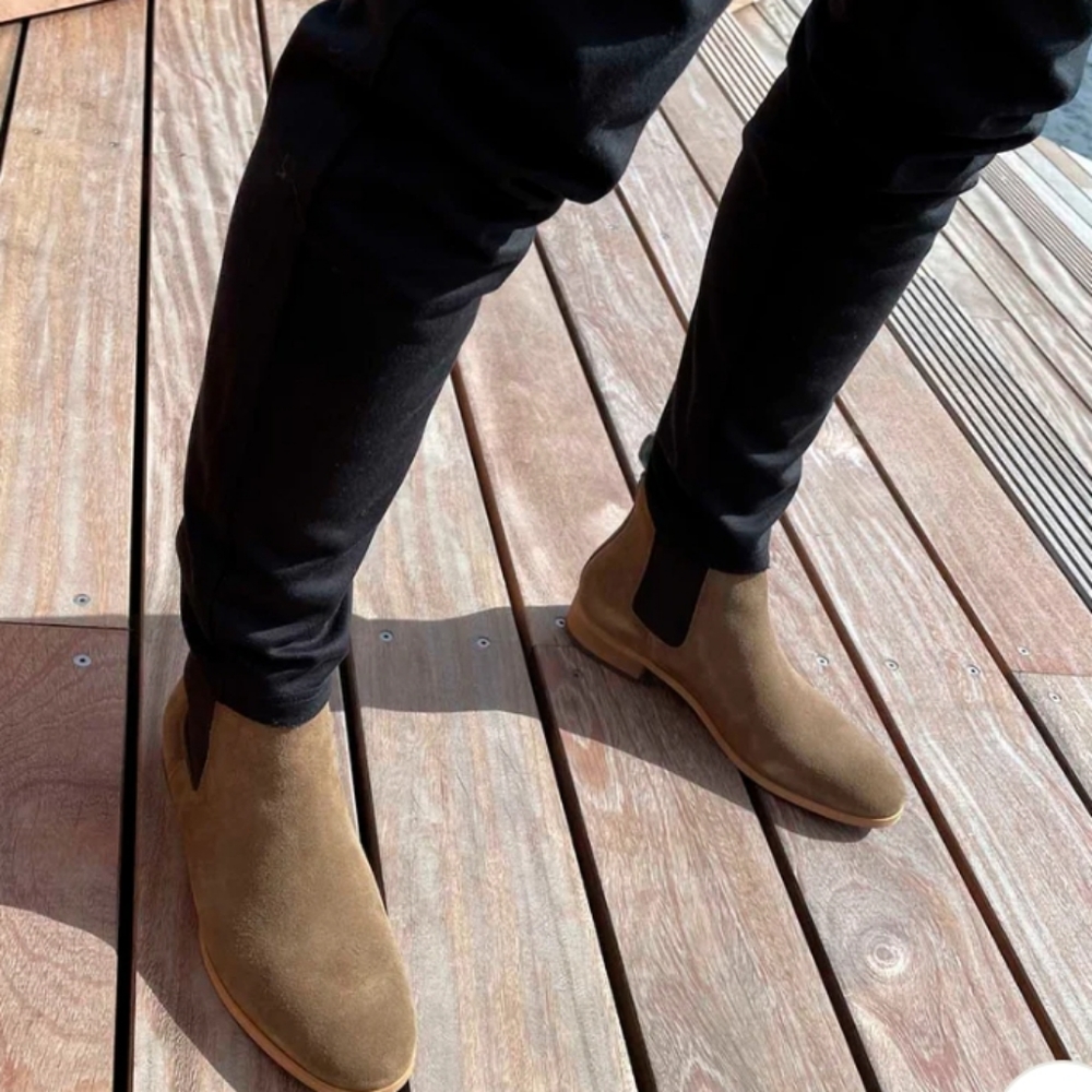 New shoe the bear suede Chelsea boot